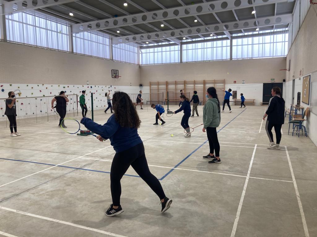 badminton ies teatinos Badminton Malaga Escuela de bádminton Teatinos